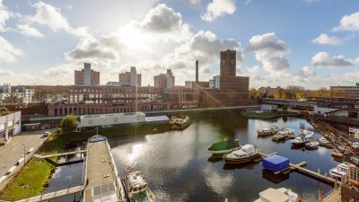 Bosch startup Berlin, harbour basin